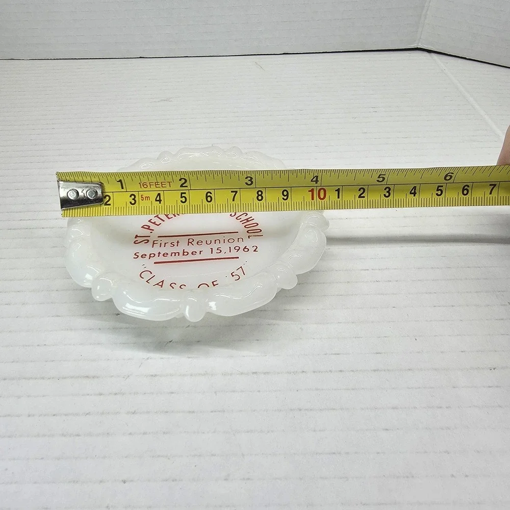VTG St. Peters High School Milk Glass Ashtray Class of 1957 Reunion 1962 (5Year)